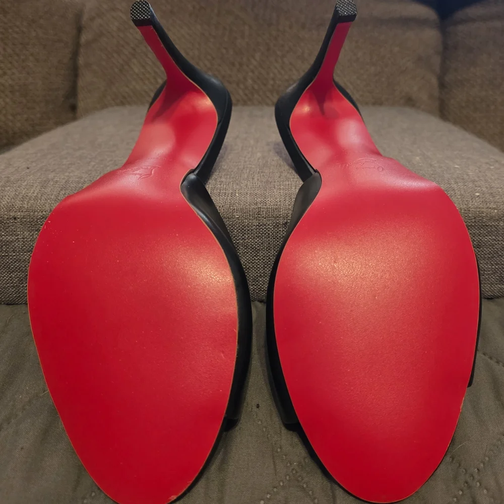 Miss Z Christian Louboutin Black Peep-Toe Heels - Picture 3 of 5